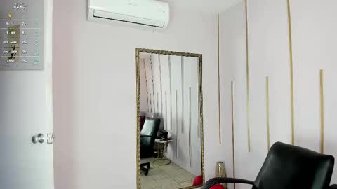 Snapshot of nayariskaya chatting on March 5, 11:27 pm Nayaris 3 online show from March 5, 11:27 pm