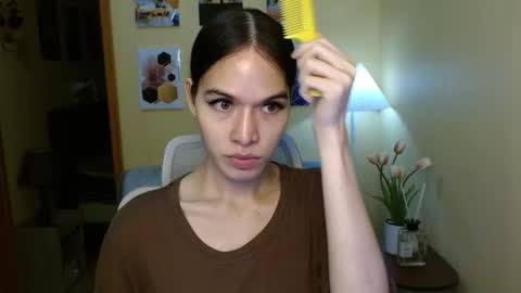 Snapshot of nayika_hollywood chatting on September 11, 6:58 am Nayika Huge online show from September 11, 6:58 am
