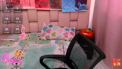 nayla online show from March 5, 7:01 pm