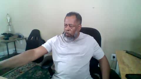 Terry online show from November 1, 6:18 pm