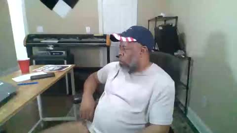 Terry online show from November 11, 5:04 pm