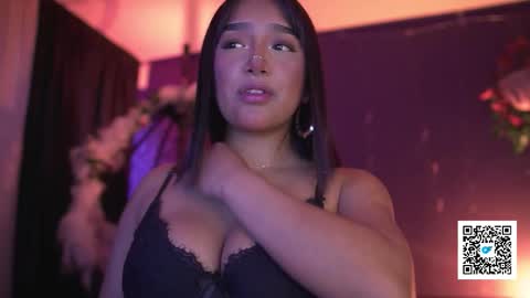 Nefertari online show from December 22, 12:01 pm