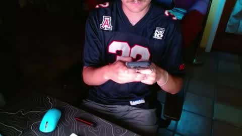 tootired online show from April 7, 6:26 am