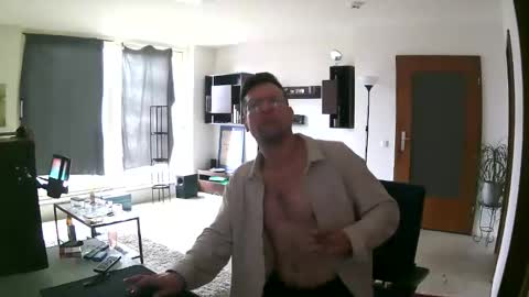 Sebastian online show from April 24, 12:07 pm