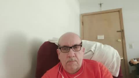 Tom online show from May 2, 8:14 pm