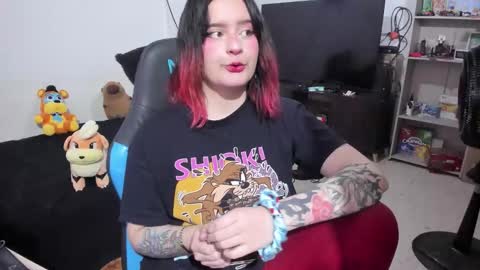 Geek Nicole    im Neeko UwU online show from February 4, 1:04 pm