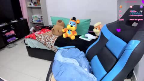 Geek Nicole    im Neeko UwU online show from October 20, 6:46 pm