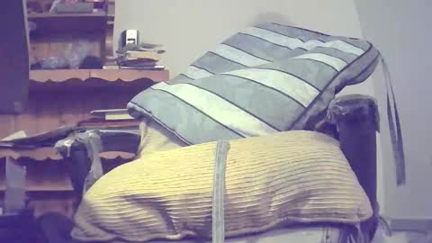 neggs4 online show from May 10, 2:51 am