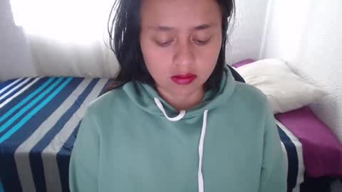 Zoe online show from November 4, 11:44 am