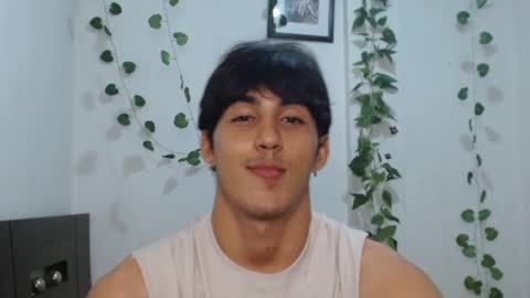 Snapshot of neithanzyn chatting on February 6, 7:07 pm Neithanzyn online show from February 6, 7:07 pm