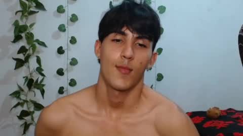 Snapshot of neithanzyn chatting on February 25, 11:26 pm Neithanzyn online show from February 25, 11:26 pm
