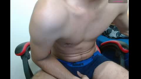 Snapshot of neithanzyn chatting on September 25, 9:00 pm Neithanzyn online show from September 25, 9:00 pm