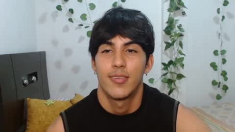 Snapshot of neithanzyn chatting on February 8, 7:27 pm Neithanzyn online show from February 8, 7:27 pm