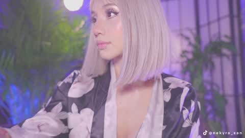 Mely  Birthday party saturday night BYO online show from January 26, 12:16 am