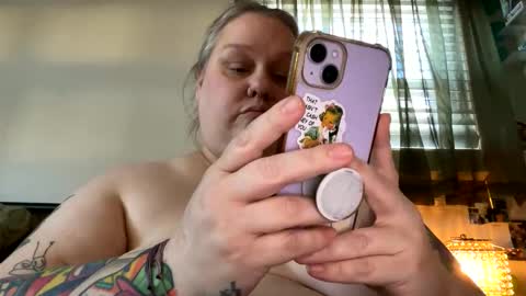 Nellie Atlas online show from January 18, 2:37 pm