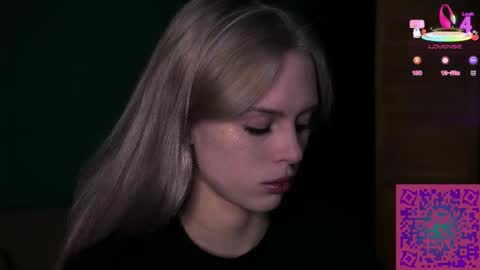 I am Nelly3 online show from October 19, 1:32 am