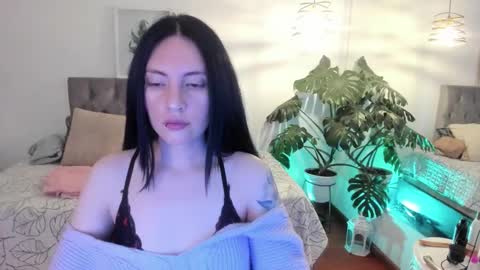 Sarah  online show from November 24, 3:05 am