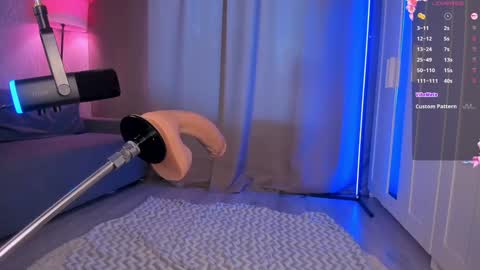 Lina Liza Emily and Grace online show from March 19, 12:32 pm