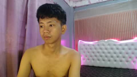 Ethan online show from June 18, 10:04 pm