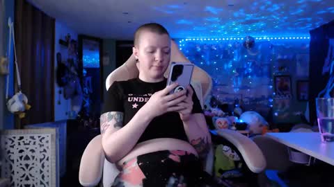 NerdySquirty online show from October 9, 7:36 am