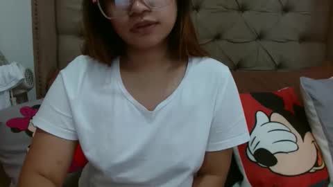 nerdysweetpinay online show from October 23, 2:13 am