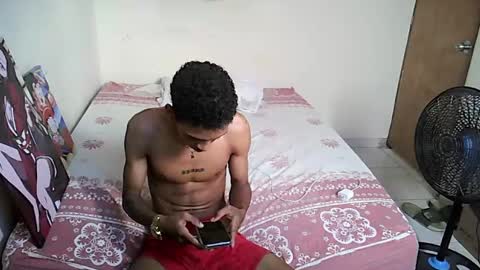 Snapshot of nerek_master chatting on March 10, 10:13 pm nerek master online show from March 10, 10:13 pm
