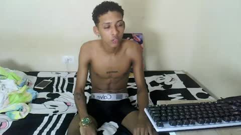 Snapshot of nerek_master chatting on January 8, 11:41 pm nerek master online show from January 8, 11:41 pm