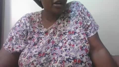 nerra_123 online show from September 27, 8:28 pm