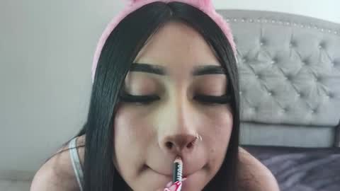 nesuko_kamado online show from October 30, 5:57 pm