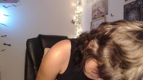 Mar online show from November 8, 8:39 am