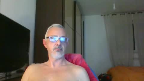nevenerabis online show from March 10, 11:16 pm
