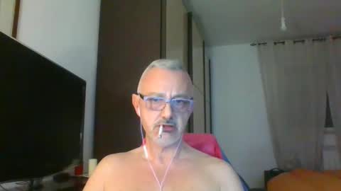 nevenerabis online show from February 17, 8:27 pm