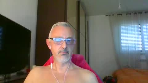 nevenerabis online show from March 10, 2:05 pm