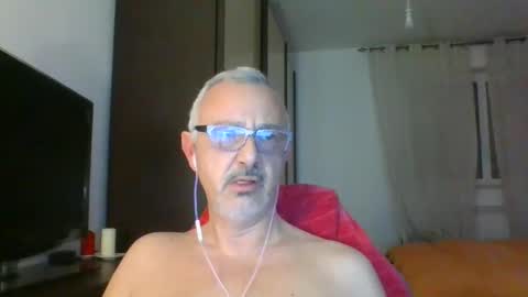 nevenerabis online show from February 4, 4:08 pm
