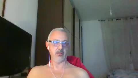 nevenerabis online show from January 17, 9:28 pm