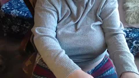 Snapshot of new_milf chatting on March 4, 8:46 am Lilly online show from March 4, 8:46 am