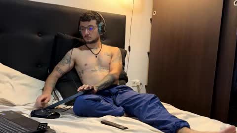 neythancopper online show from March 24, 10:54 am