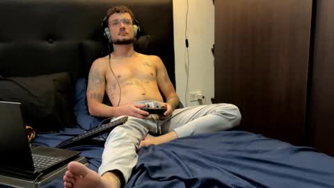 neythancopper online show from March 9, 12:10 pm