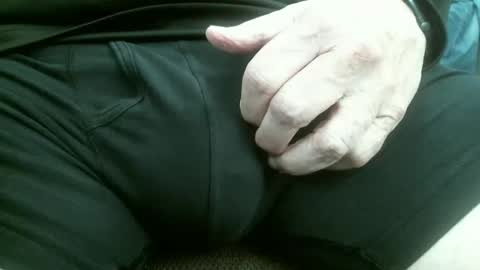 ngurth online show from December 3, 9:59 pm