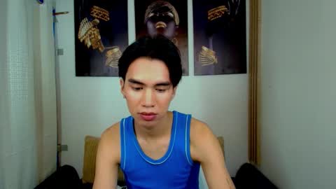 nhicolasklyde online show from September 13, 5:43 am