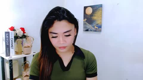 hottie nicole online show from April 19, 12:55 am