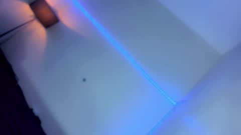 nia_jaxx online show from February 17, 12:59 pm