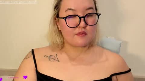 Kim online show from November 18, 4:54 pm