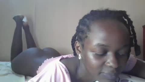 nicefantacy online show from June 5, 6:46 pm