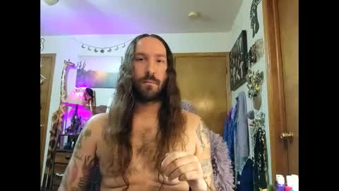 nicehippiedick79 online show from December 18, 4:35 pm