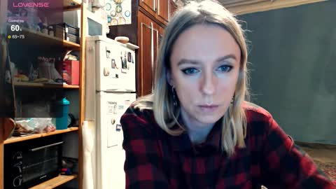 Kathrine online show from October 31, 7:03 pm