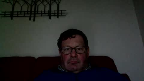 Snapshot of nicemank chatting on February 9, 4:40 pm Keith999 online show from February 9, 4:40 pm
