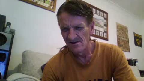 Sexiishaine online show from March 2, 6:05 am