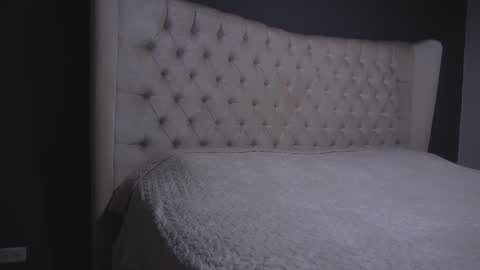 Nichole online show from November 15, 11:01 am