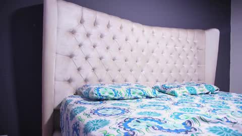 Nichole online show from November 7, 11:12 am